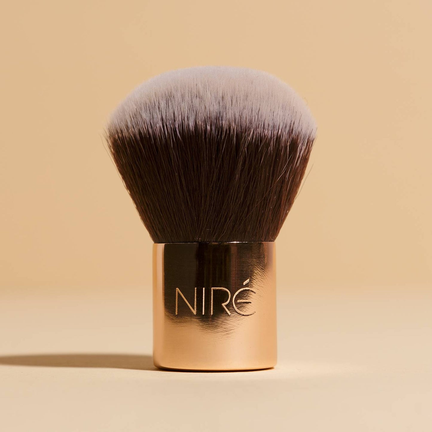 135 Face and Body Kabuki brush