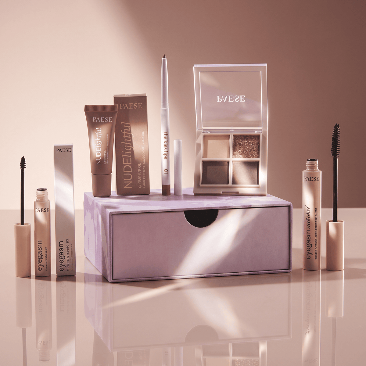 The 'Paese Makeup' Box