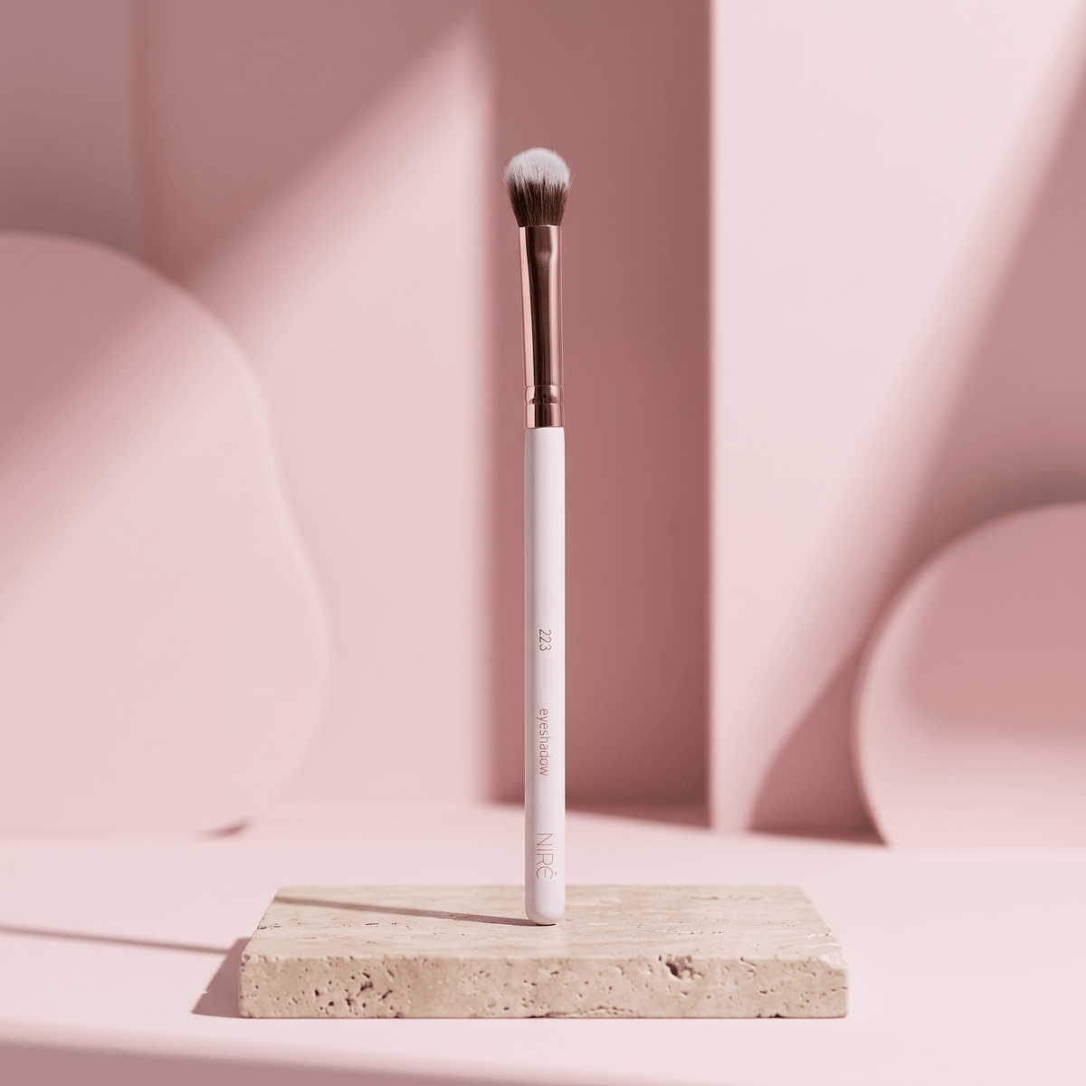 223 Eyeshadow brush