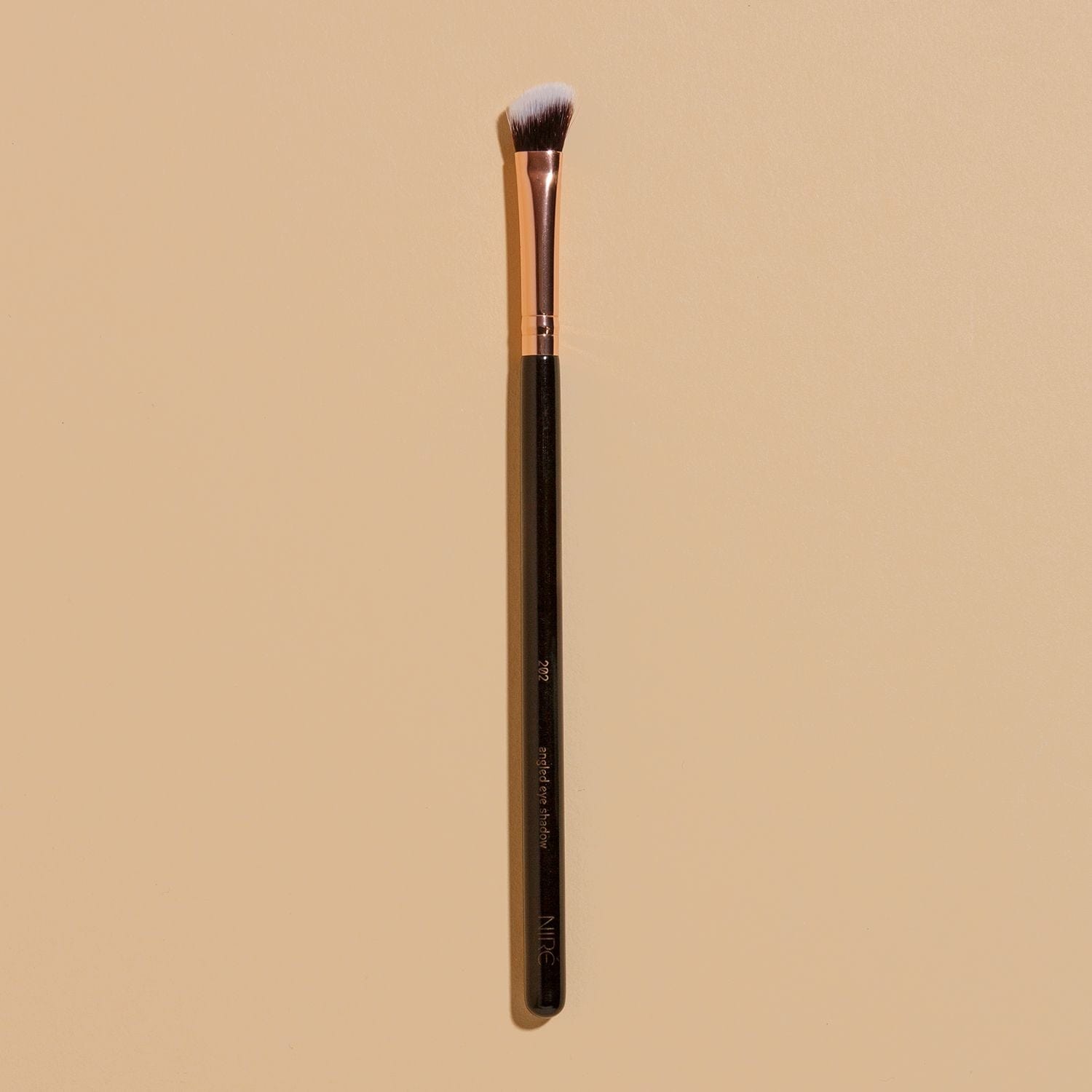 202 Angled Eyeshadow Brush