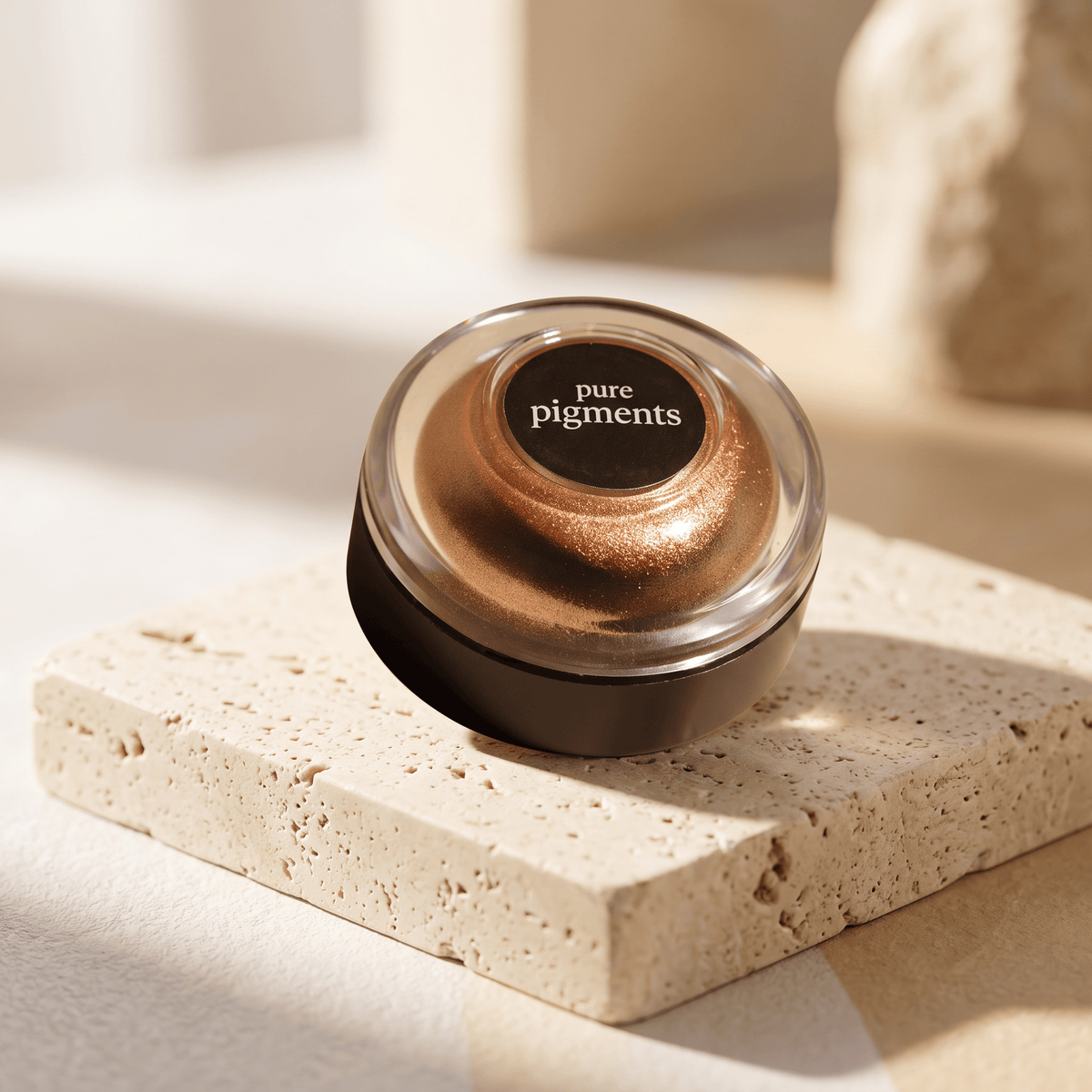 Pure Pigments - 03 Light Gold