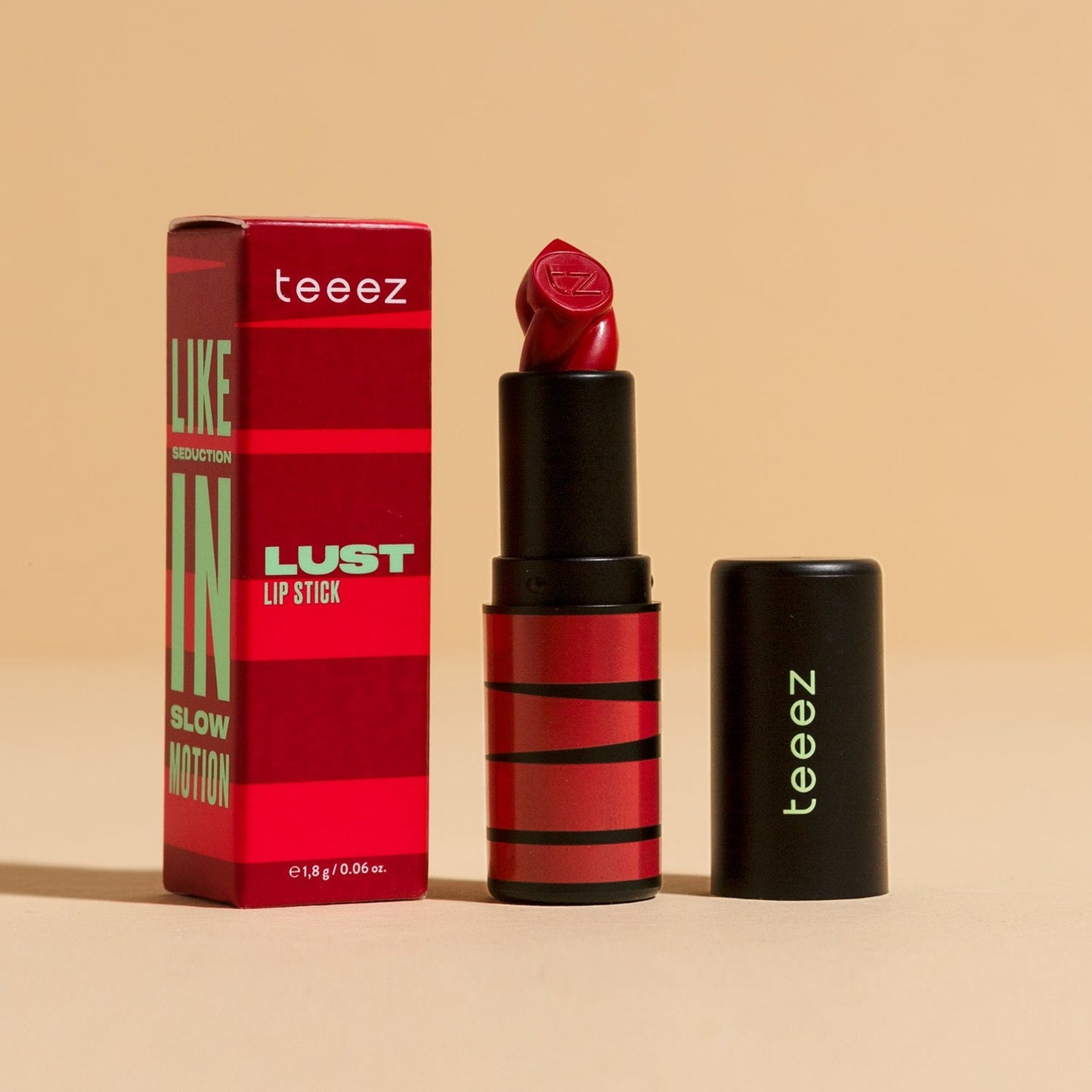 Lust Lipstick - Strip tease