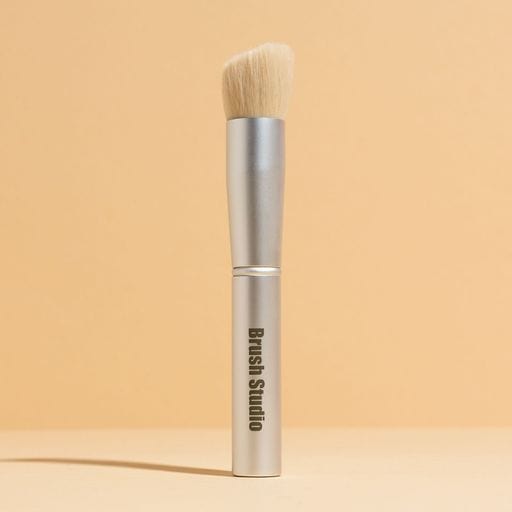 Blush brush